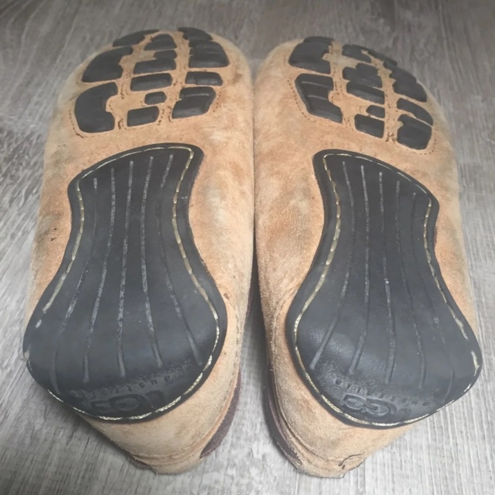Ugg Moccasins Slippers size 6 Brown - Picture 6 of 8
